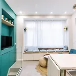 Charming Parisian Loft In Batignolles